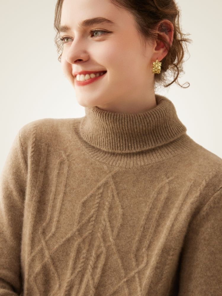 LanlyCashmere Women's Textured Cashmere Turtleneck Sweater