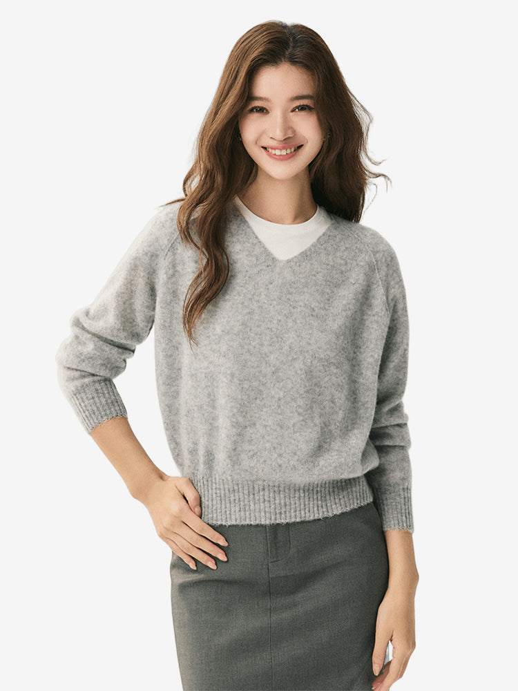 LANLY Quiet Luxury Inner Mongolia Pure Cashmere Sweater – Slouchy V-Neck Raglan Sleeve Knitwear for Wholesale & OEM