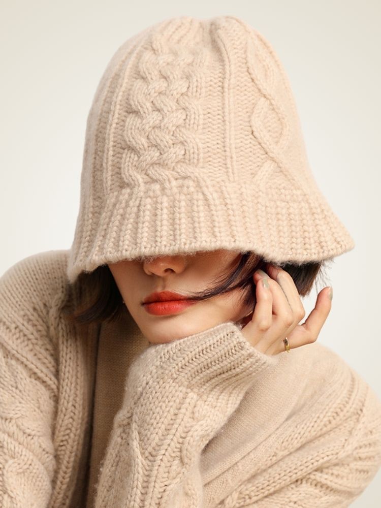 LanlyCashmere Cable Knit Cashmere Beanie – Women’s Soft Winter Hat