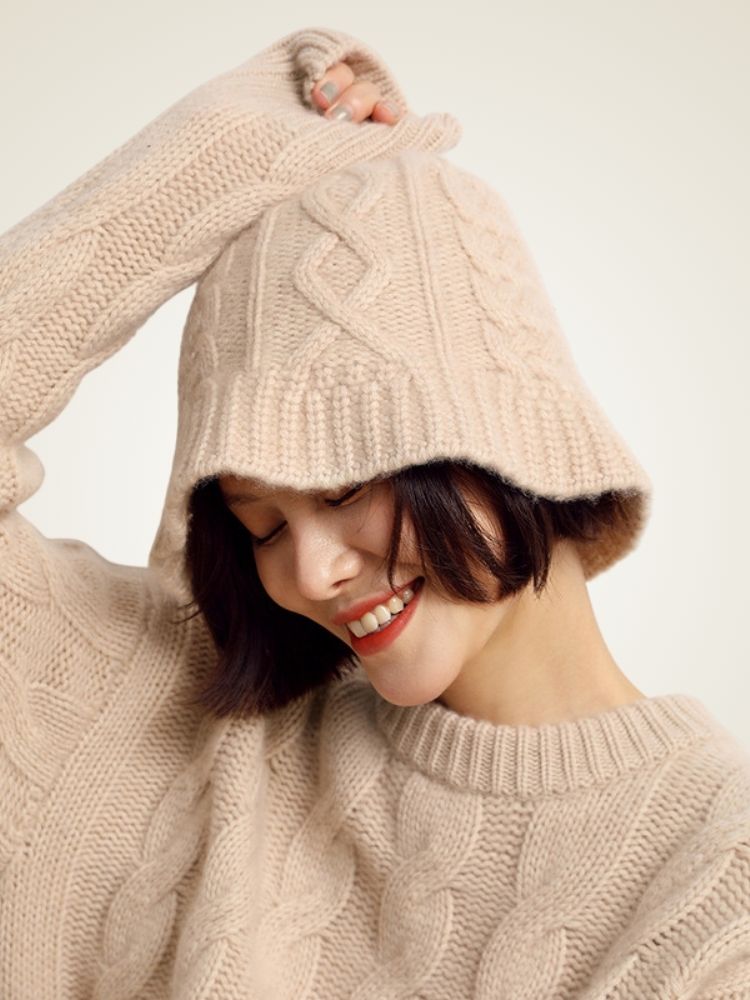 LanlyCashmere Cable Knit Cashmere Beanie – Women’s Soft Winter Hat