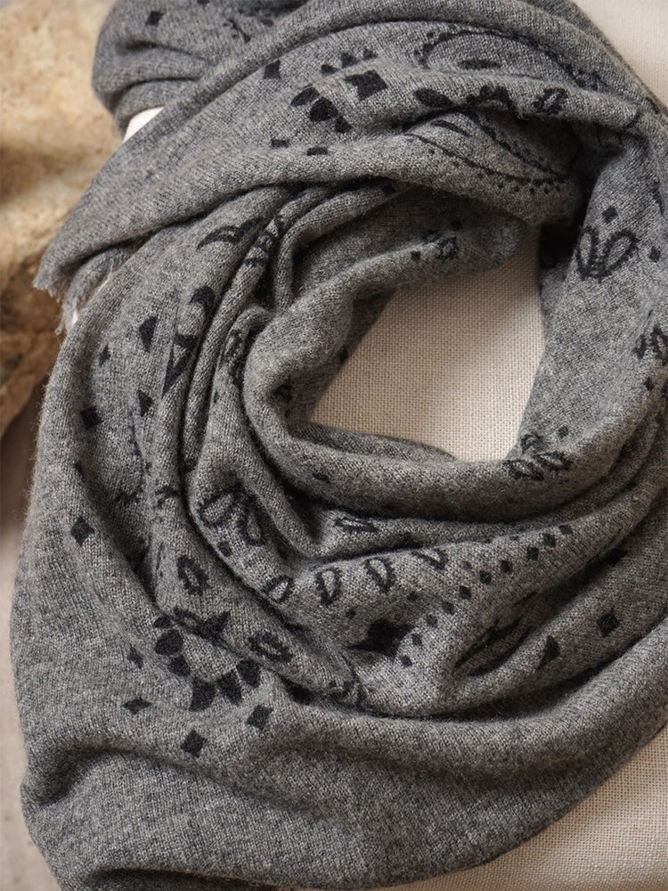 LANLY Paisley Cashmere Square Scarf Wholesale | Custom Printed Cashmere Bandana Low MOQ & Digital Printed Pure Cashmere Square Scarves Factory Bulk
