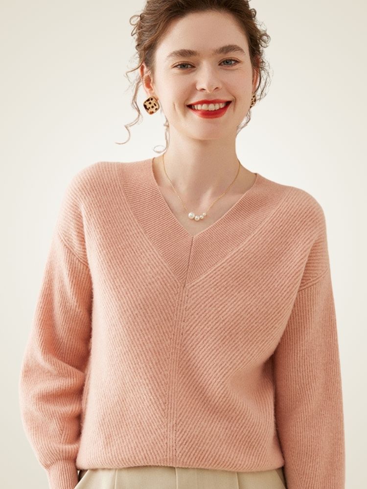 LanlyCashmere Raglan Sleeve V-Neck Cashmere Sweater – Relaxed Soft Knit